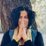 Hands in prayer Dayva.