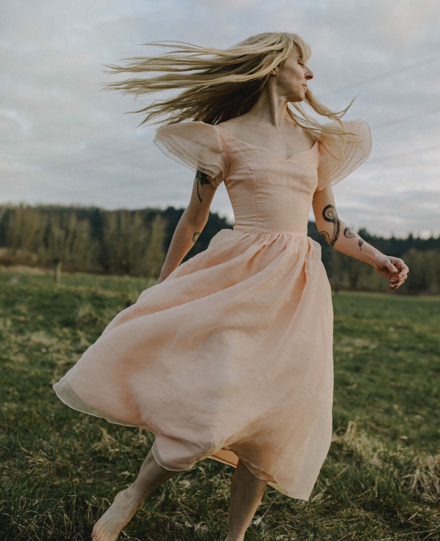 Golden Goddess | Portland, OR | Aurora Gray