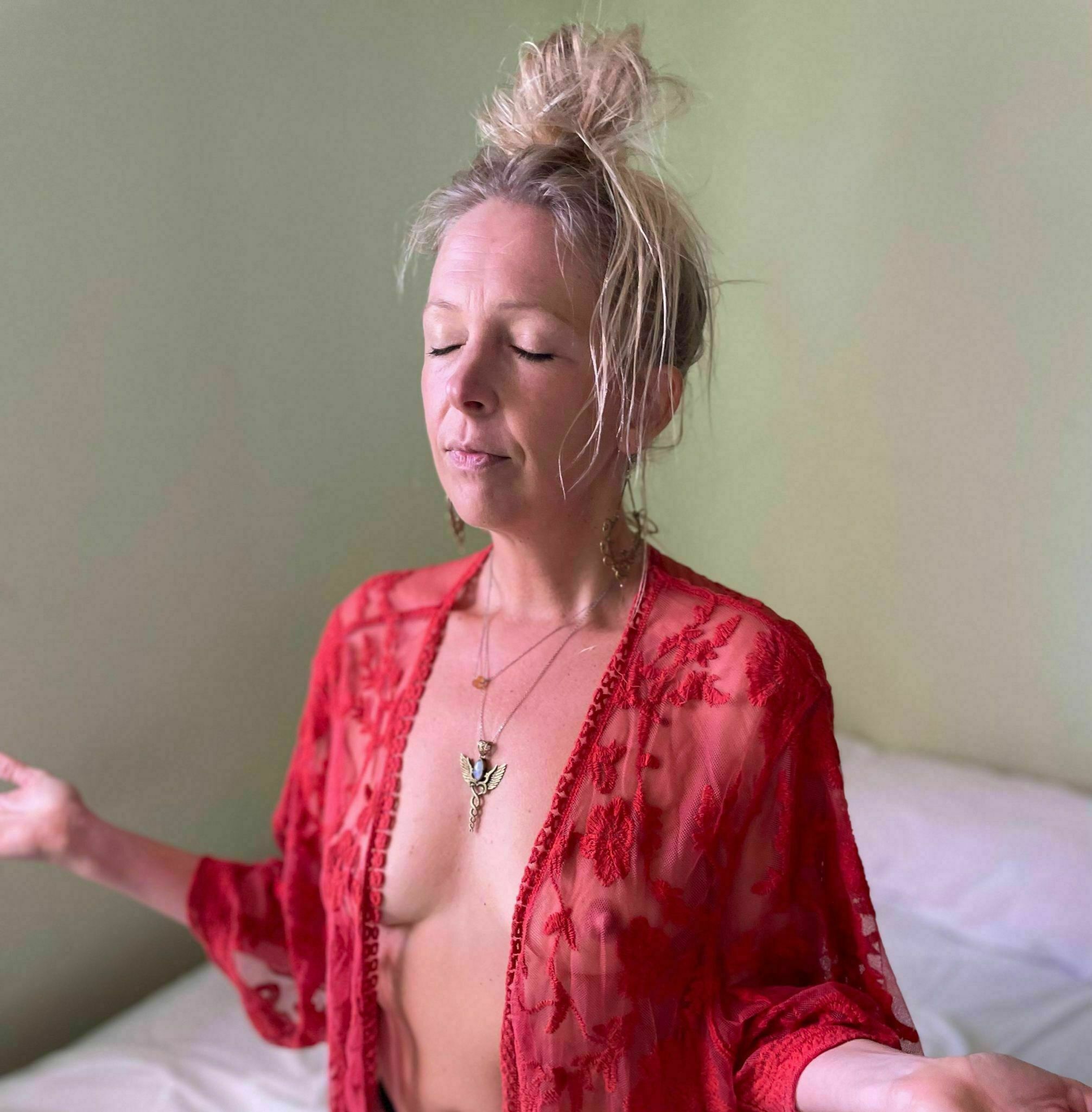 Sensual Intimacy Healer, Tantra Practitioner | Tampa, Florida | Freya