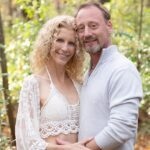 Sweet shot of Veronica and Gabriel in the nature.
