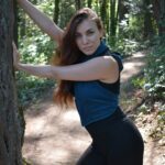 Viola went for a hike in the nature.